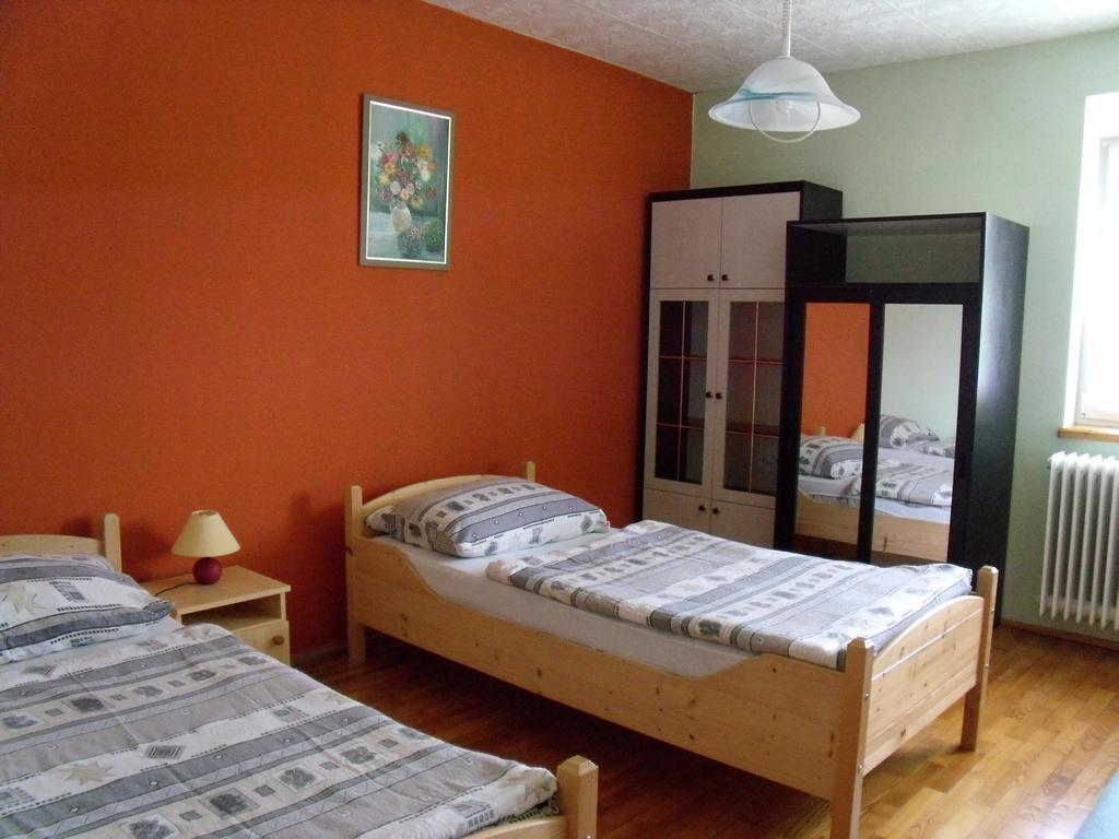 Viola Vendégház Kehidakustány Esterno foto